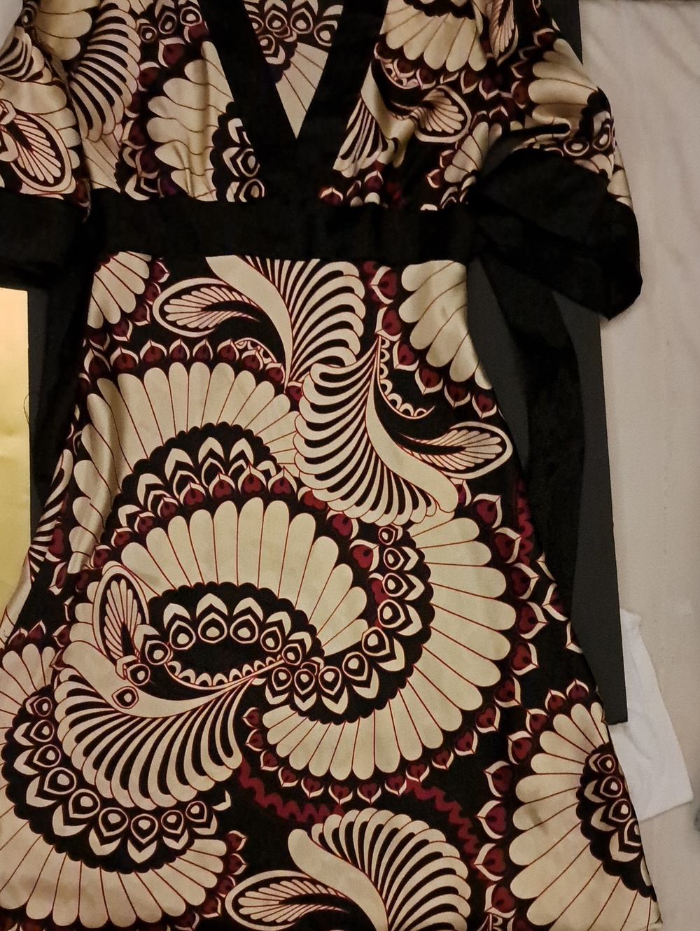 Kimono Inspired Black & Cream Printed V-Neck Dress